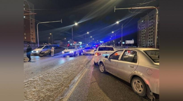 Шесть машин попали в две аварии подряд в одном и том же месте в Севастополе