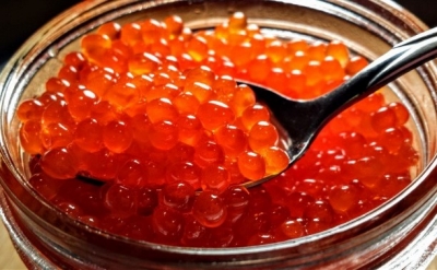 В Крыму уничтожили очередной деликатес – красную икру