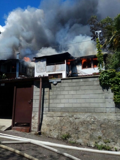 Сразу 2 семьи в Гурзуфе стали погорельцами