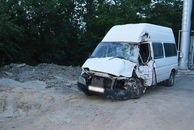 Пьяный турист угнал микроавтобус «Ford Transit» и попал в ДТП