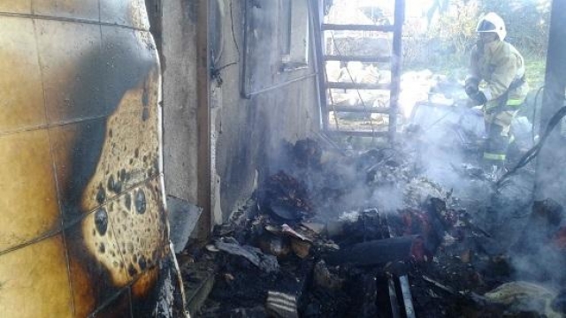 Сотрудники полиции спасли престарелую женщину