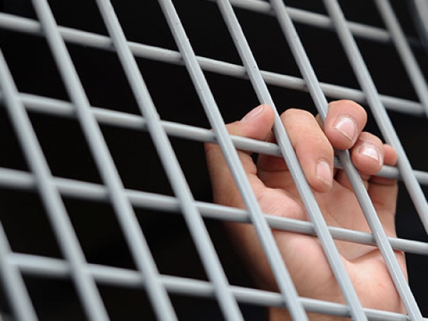 Мужчина жестоко убил двух женщин с детьми