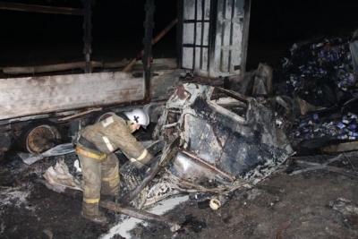 Неосторожность водителя погубила жизни семерых человек, в том числе, его самого и четверых детей (видео)