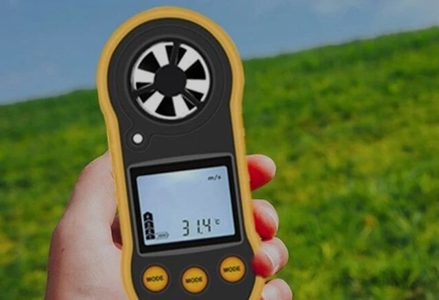 Точные измерения ветра с крыльчатыми анемометрами