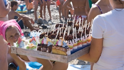 Полный аншлаг на пляжах Крыма