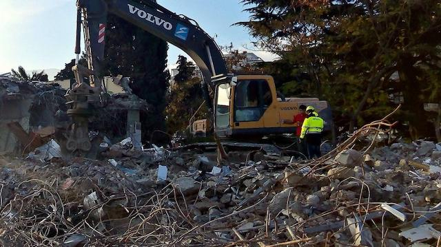 Cкандальный детский спортзал в Солнечной Долине сносят