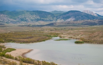 На глазах у местных жителей исчезает озеро Бугаз под Судаком