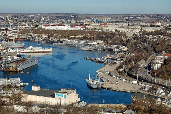 Севастопольцы выбирают, каким быть их городу