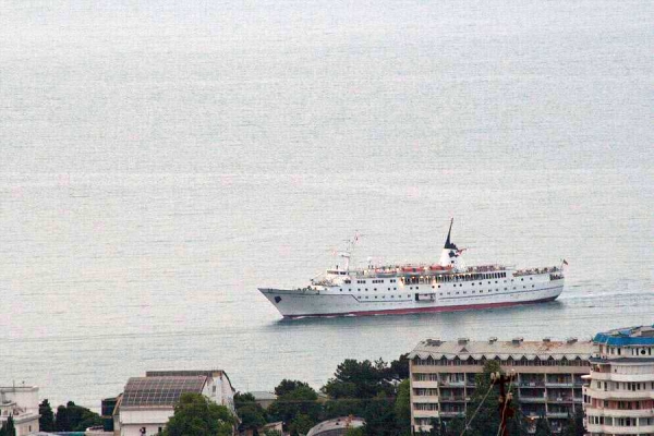 Первый в этом году круизный рейс из Ялты в Стамбул отложен