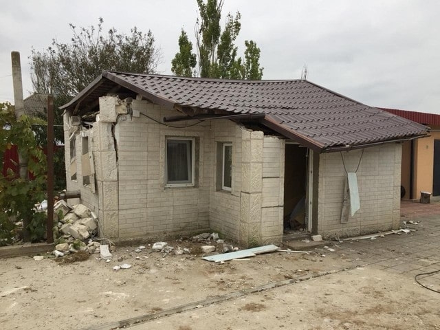 По факту взрыва в Ленинском районе проводится следственная проверка