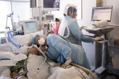 В Крыму из-за коронавируса переполнены больницы и морги