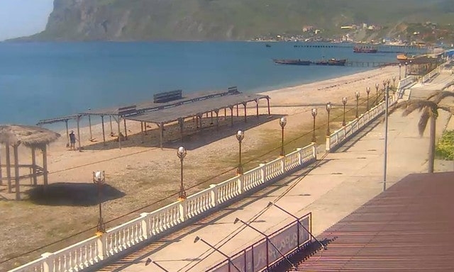 Объем бронирования туров в Крым снизился почти на четверть