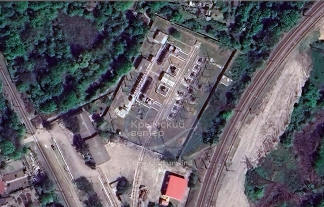 В Инкермане взорвалась тяговая подстанция на железной дороге