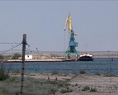 Жители Мирного не в силах спасти озеро Донузлав от гибели