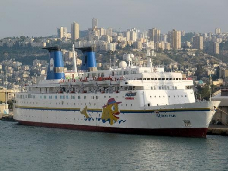 Капитану «Roy Star» предлагают зарплату в 200 тыс. рублей в месяц