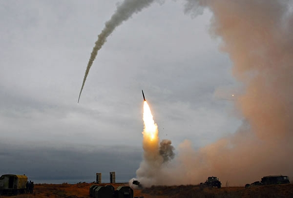 Украина начала ракетные стрельбы около Крыма