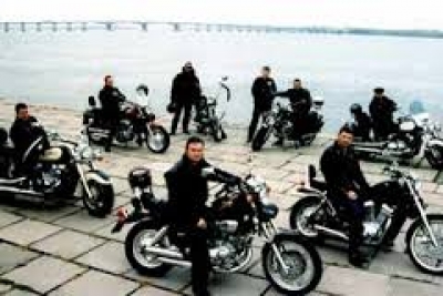 В Симферополе состоялось шествие во главе с байкерами