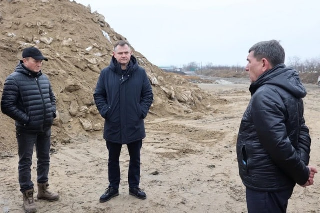 В Ростовской области заблокировали полигон для приема песка, загрязненного мазутом