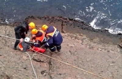 В пос. Новый Свет мужчина сорвался с крутого обрыва