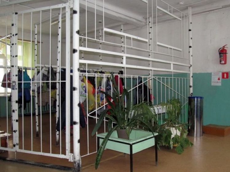 В школах Крыма собираются провести оптимизацию штатных расписаний и ликвидировать второстепенные должности