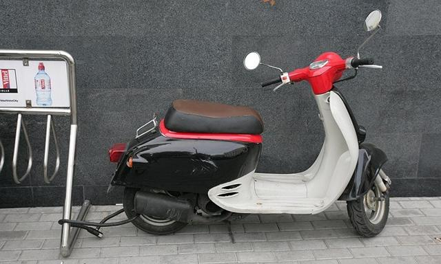 14-летние подростки в Алупке угнали два мопеда и стали фигурантами уголовного дела