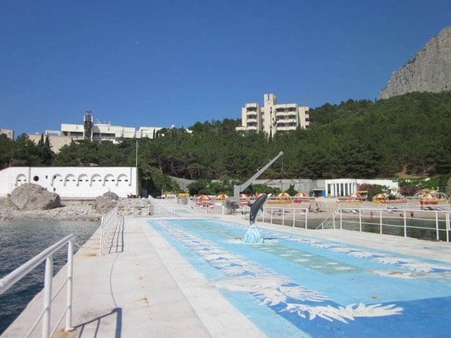 109 млн рублей потратят в санатории «Южном» на ремонт бассейна