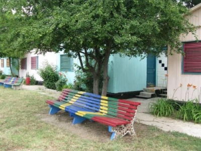 В Береговом уничтожается детский лагерь