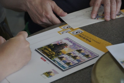 В Киевском главпочтамте состоялось гашение почтовых марок серии «Артек»