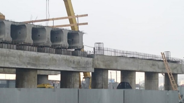 На эстакаде трасса «Таврида» тоже не стыкуются пролеты?