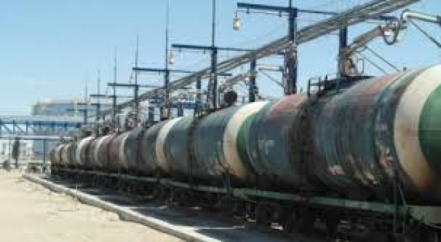 Жители пос. Ленино страдают от работы нефтебазы