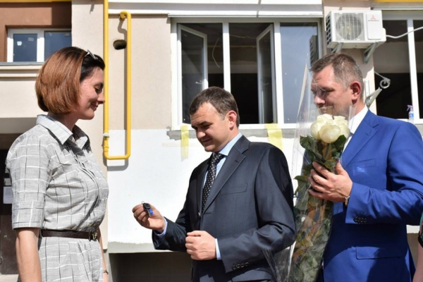 Семье погибшего офицера из Крыма купили квартиру в Николаеве