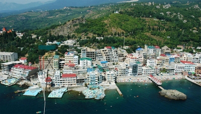 Алушту очистят от лишних зарослей