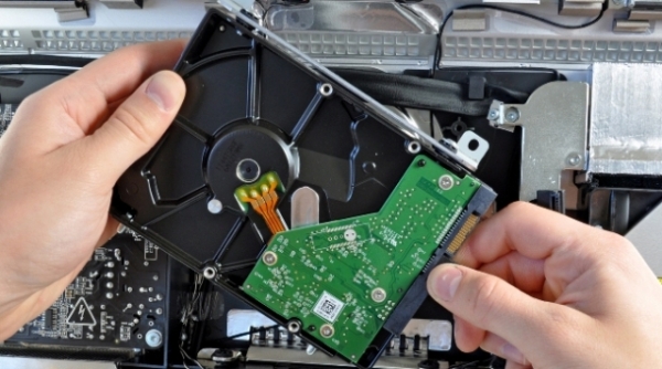 Восстановление данных с жесткого диска при механическом повреждении