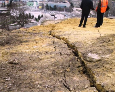 Из-за оползня в Севастополе может рухнуть дом на ул. Тенистой?