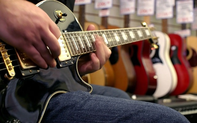 Гитара: виды и отличия, особенности применения