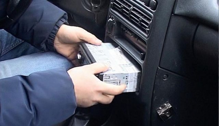 Серийный автомобильный вор заключен под стражу и ждет суда