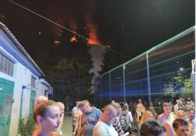 В Ялте сгорела крыша 5-этажного дома – одного из пострадавших во время наводнения