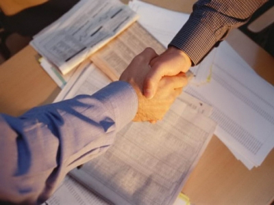 Собственник вещевого рынка в Ялте согласился перенести его реконструкцию