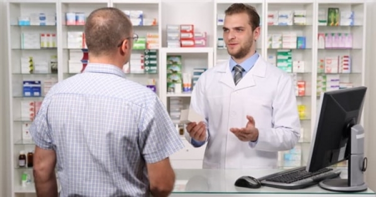 Правоохранители ищут мошенников, орудующих в аптеках