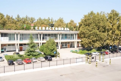 Десятки работников севастопольского порта получили уведомления о сокращении