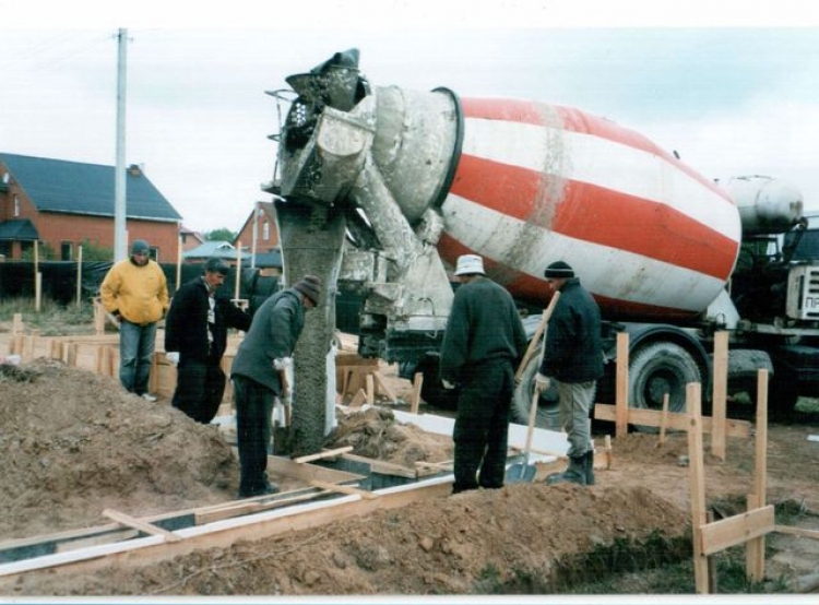 Жители села Перово прогнали со своей территории бетонный завод