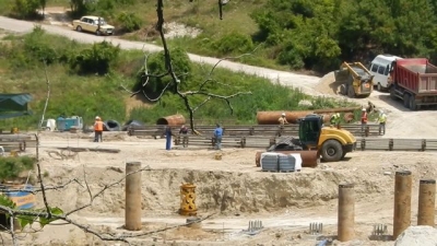 Министр не помог – в Севастополе снова перенесли сроки завершения ремонта Севастопольской трассы