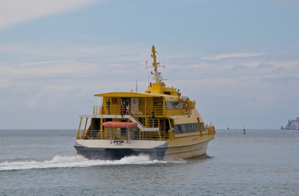 В Черном море больше не курсирует скоростной катамаран из Анапы в Ялту 