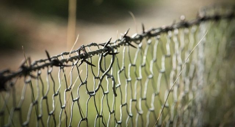 Оккупанты хотят защитной стеной отгородить Крымский полуостров от Украины