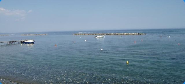 Прогулочный катер затонул у берегов Судака