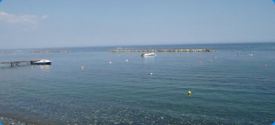 Прогулочный катер затонул у берегов Судака