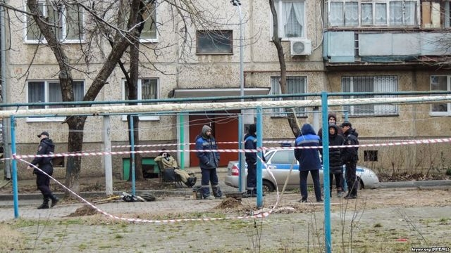 Спустя неделю после трагического случая на ул. Островского в Керчи появились следователи