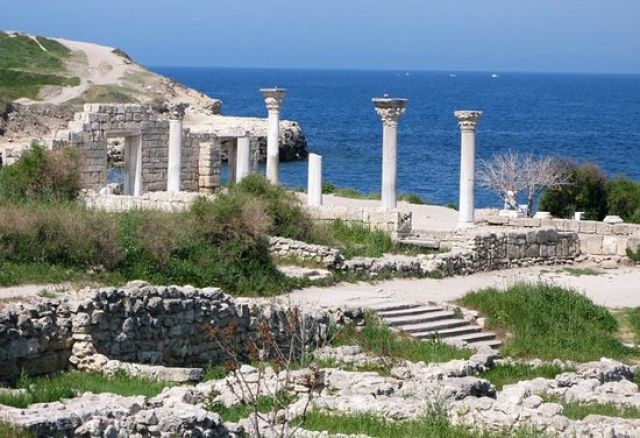 Херсонес Таврический готовится к ночным экскурсиям