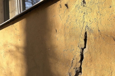 В Ялте под жилым домом провалился грунт