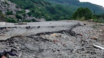 В Карантинной бухте случился оползень